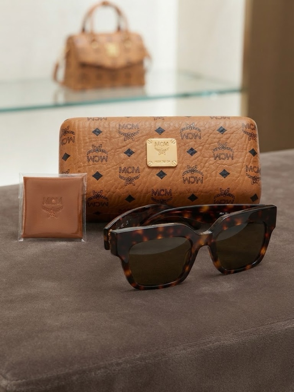 Full Inclusion MCM Sunglasses - Havana Tortoiseshell-Authenticated by Poizon